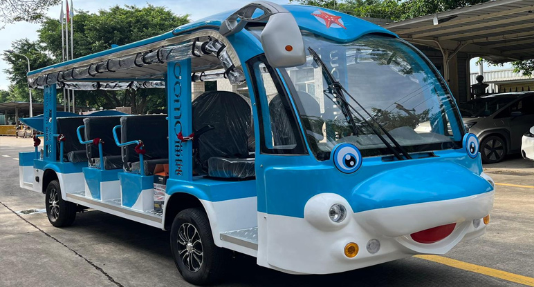 电动主题造型车